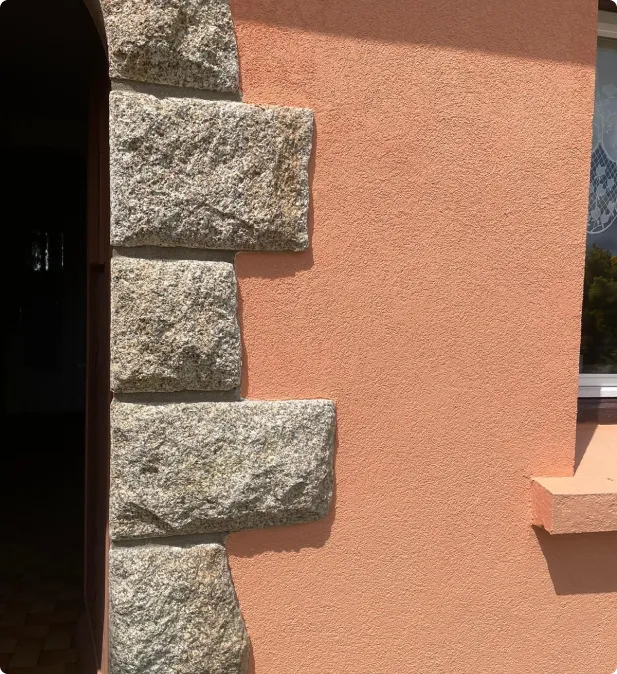 Différents types de matériaux pour la rénovation et l'isolation des façades.